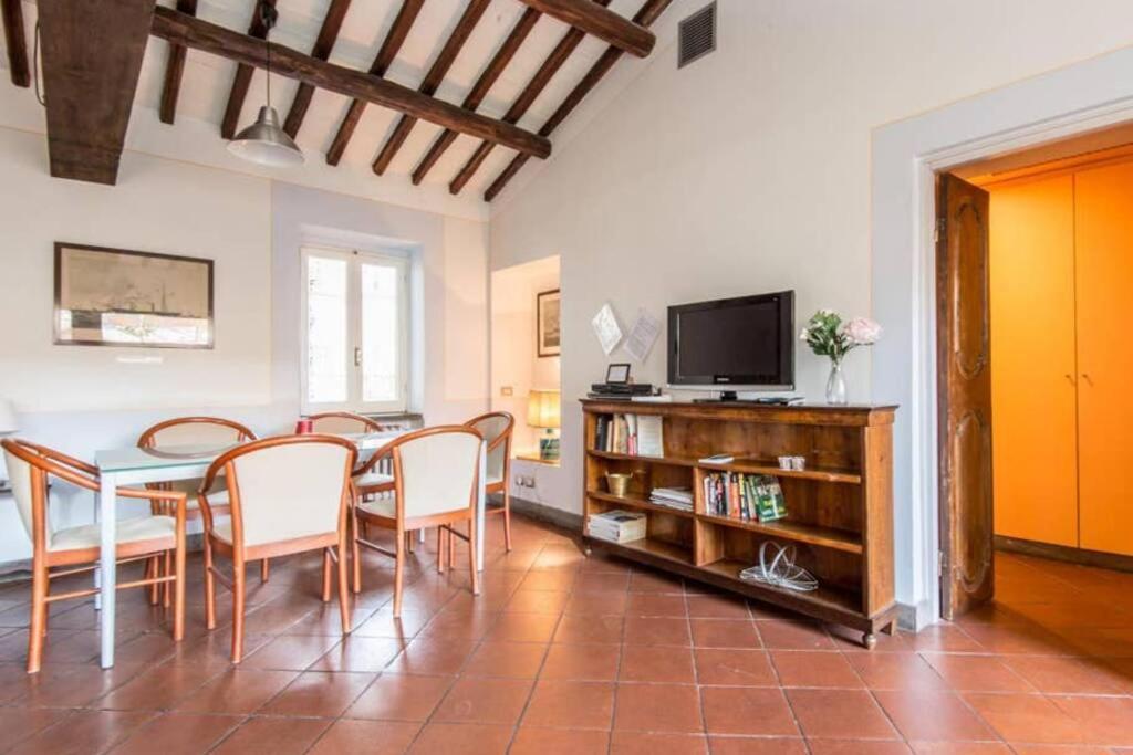 Апартаменти Campo De Fiori Luxury House Рим Екстер'єр фото